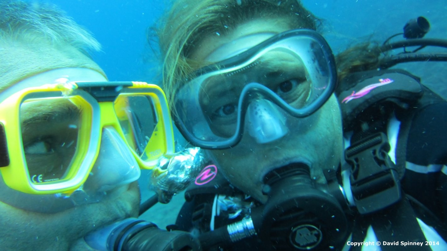 Jo and David Spinney scuba diving etartit, spain, 2014